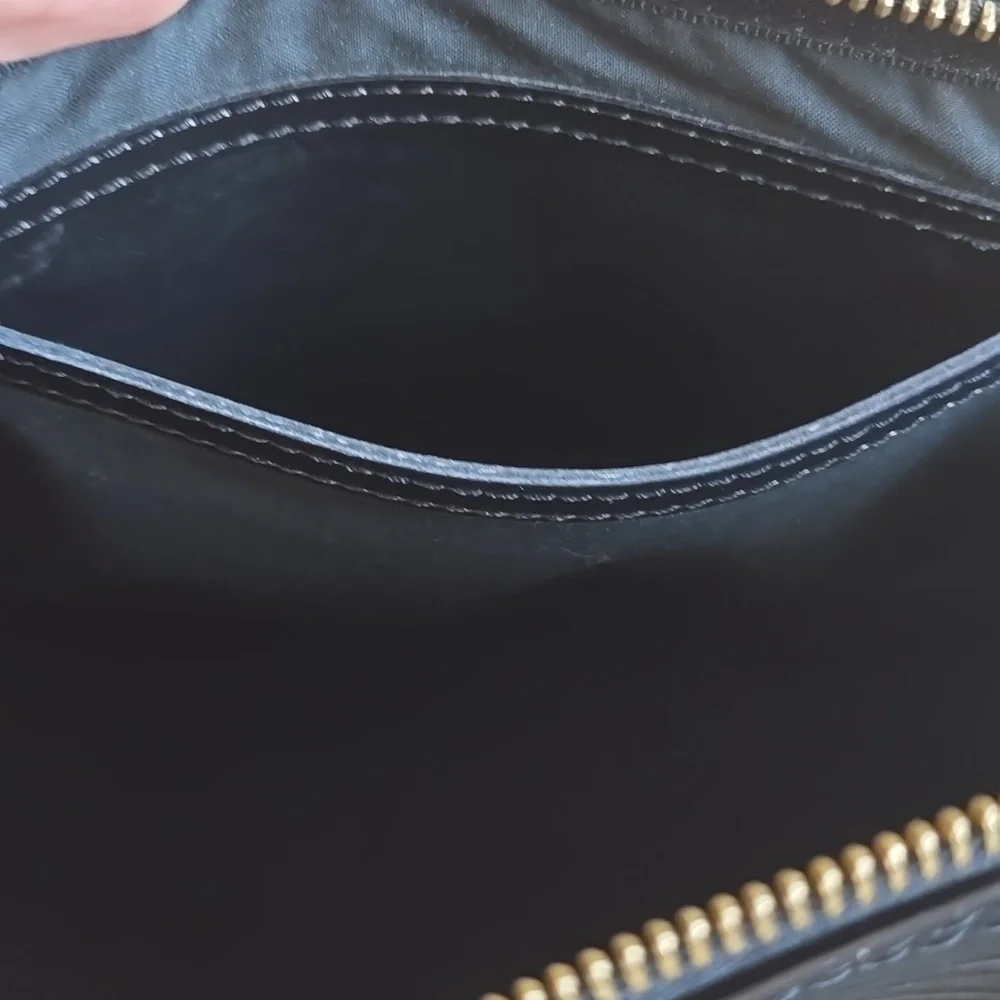 Louis Vuitton Epi Speedy 30 - Picture 12 of 14